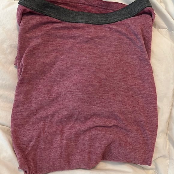 short sleeve shirt - Picture 1 of 3